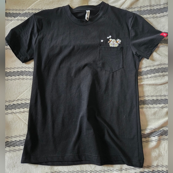 Plum Blossom Embroidered Tee Shirt - Picture 2 of 5